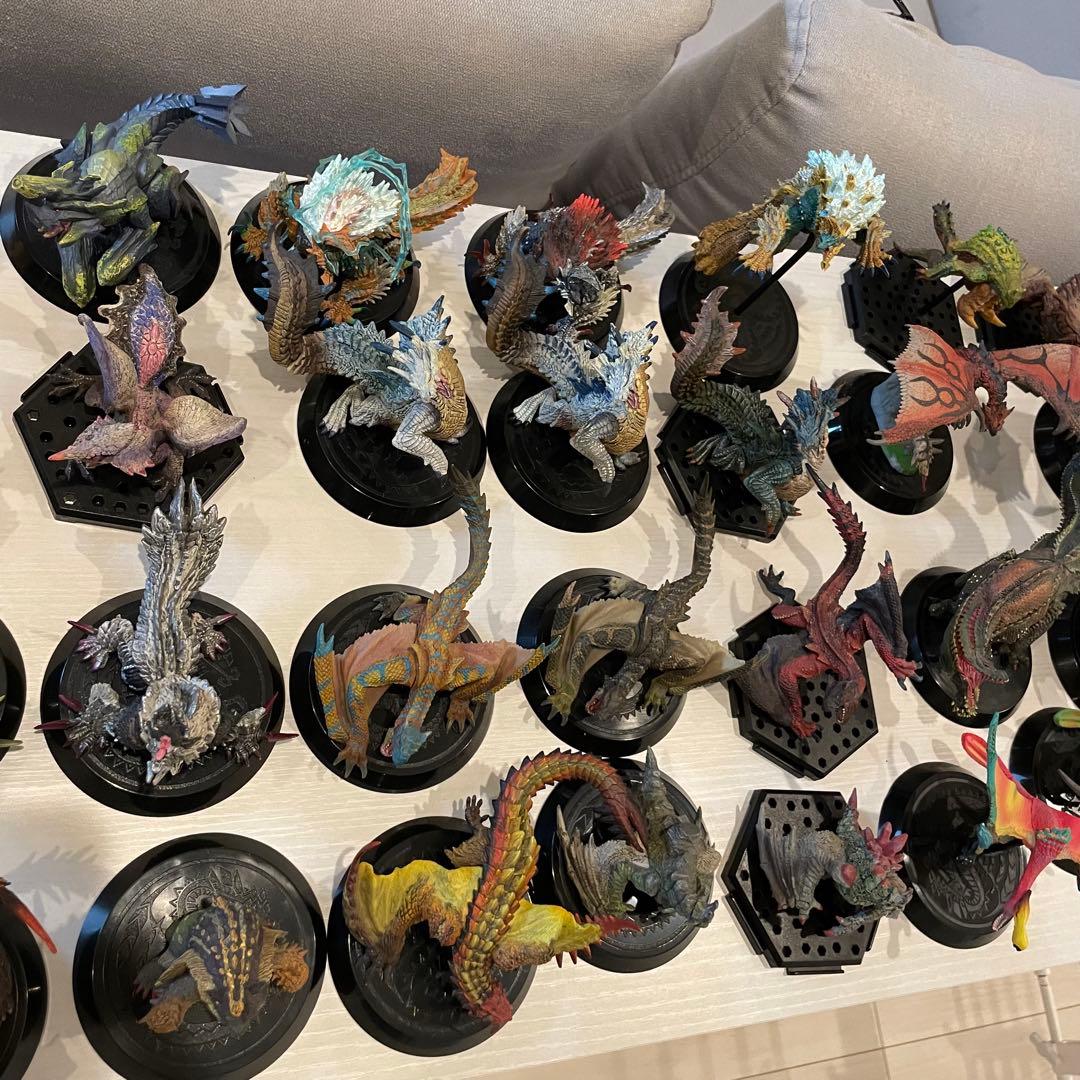 50体まとめ売り　レア多数 モンスターハンターフィギュア スタンダードモデル
