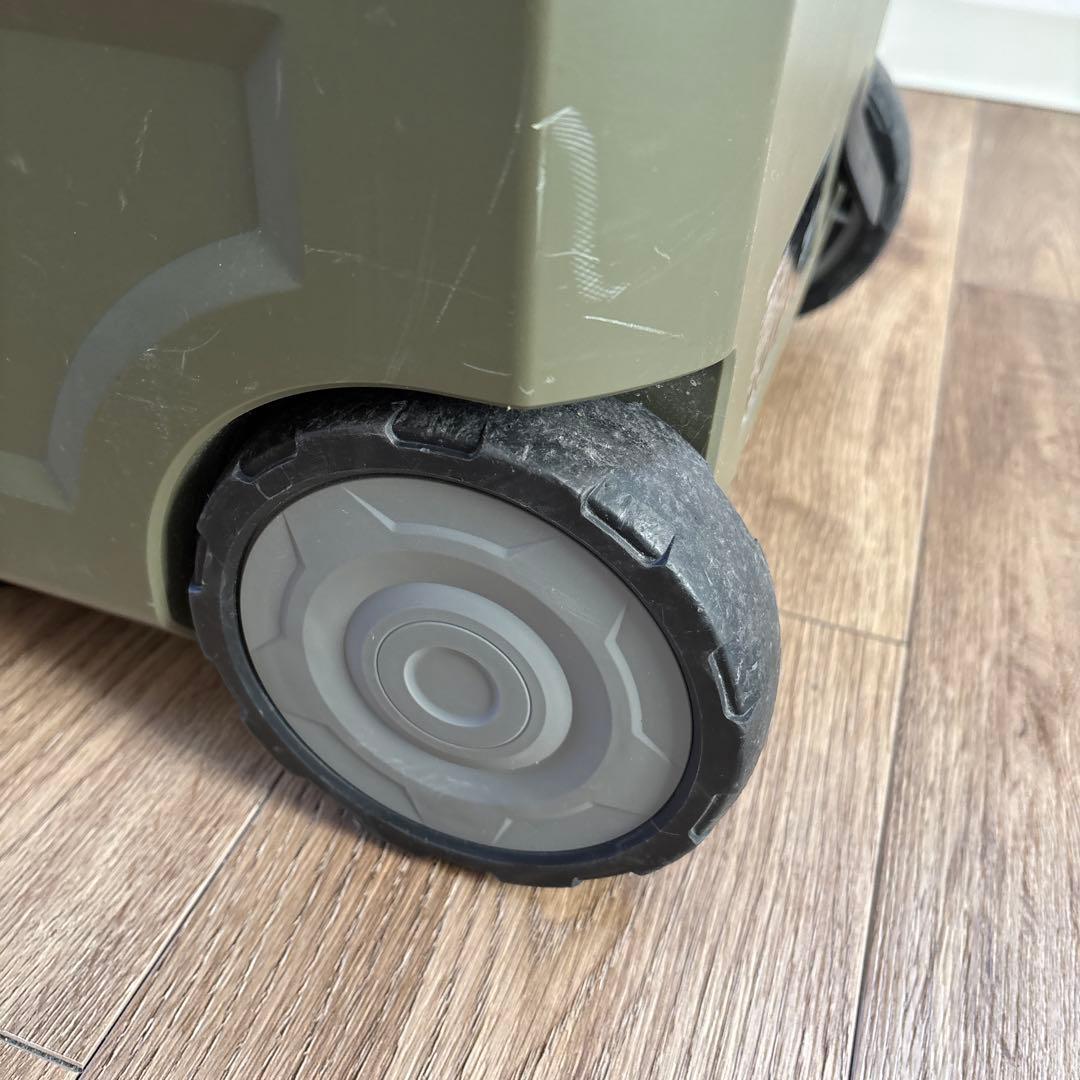 Makita 充電式保冷庫 CW004G 29L