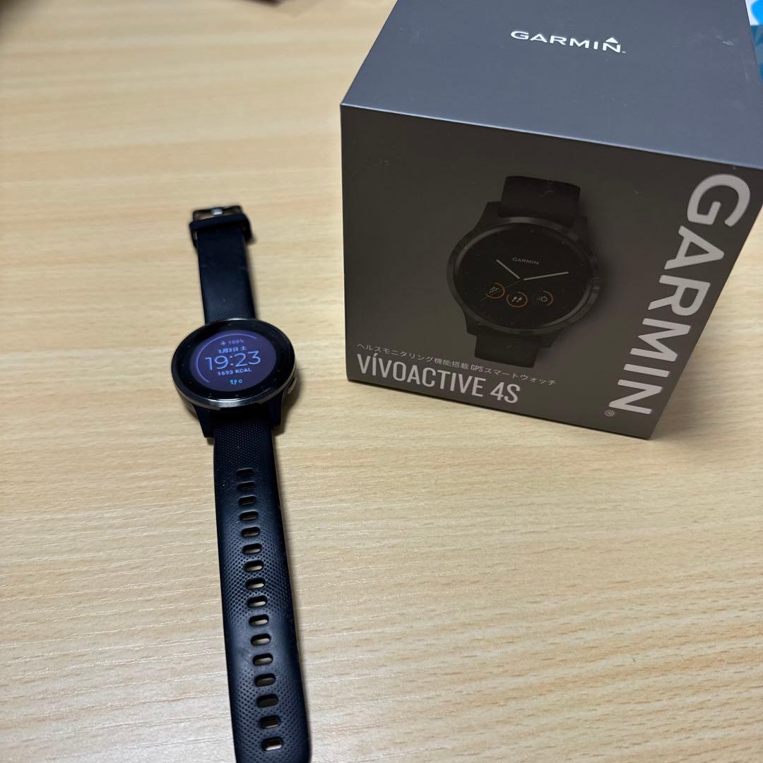 リゼロ ラインハルト ホロ缶バッジ 特典 ブロマイド プリシラ クルシュ