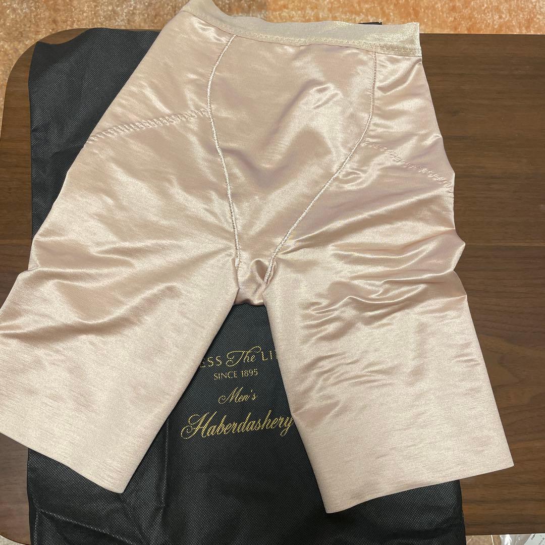 【ウォンバット】ブライダルインナー　ベージュ ビスチェ＆ガードルセット M