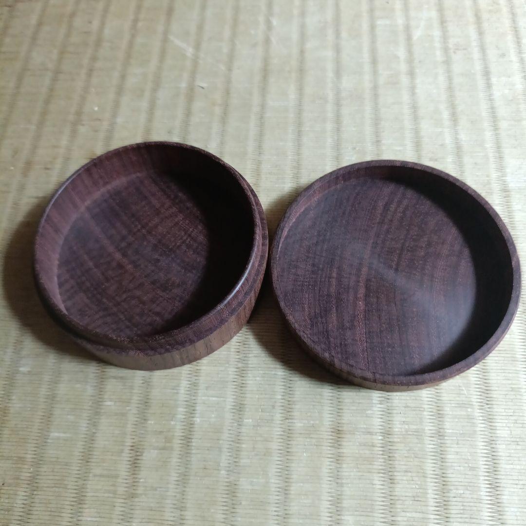 京都の漆芸家作品 聖なるエンジュ材　螺鈿蒔絵香合　蓋物　7.2㌢およそ