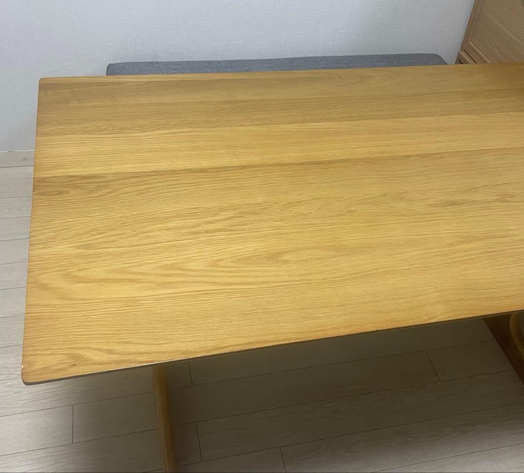 シ*フ様 無印良品　リビングでもダイニングでもつかえるテーブル・４・オーク材