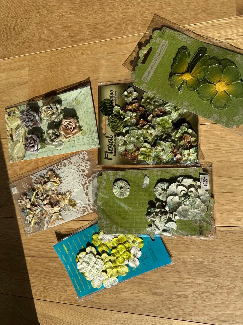 スクラップブッキング ペーパーフラワー