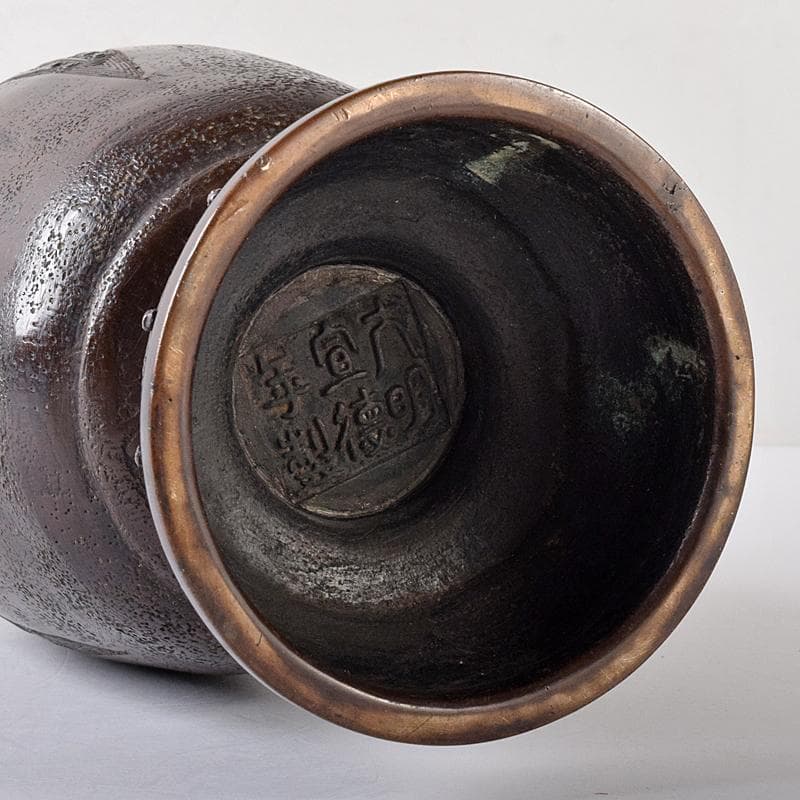 中国 大明宣徳年製 古銅宣徳銅 神獣双耳瓶 花