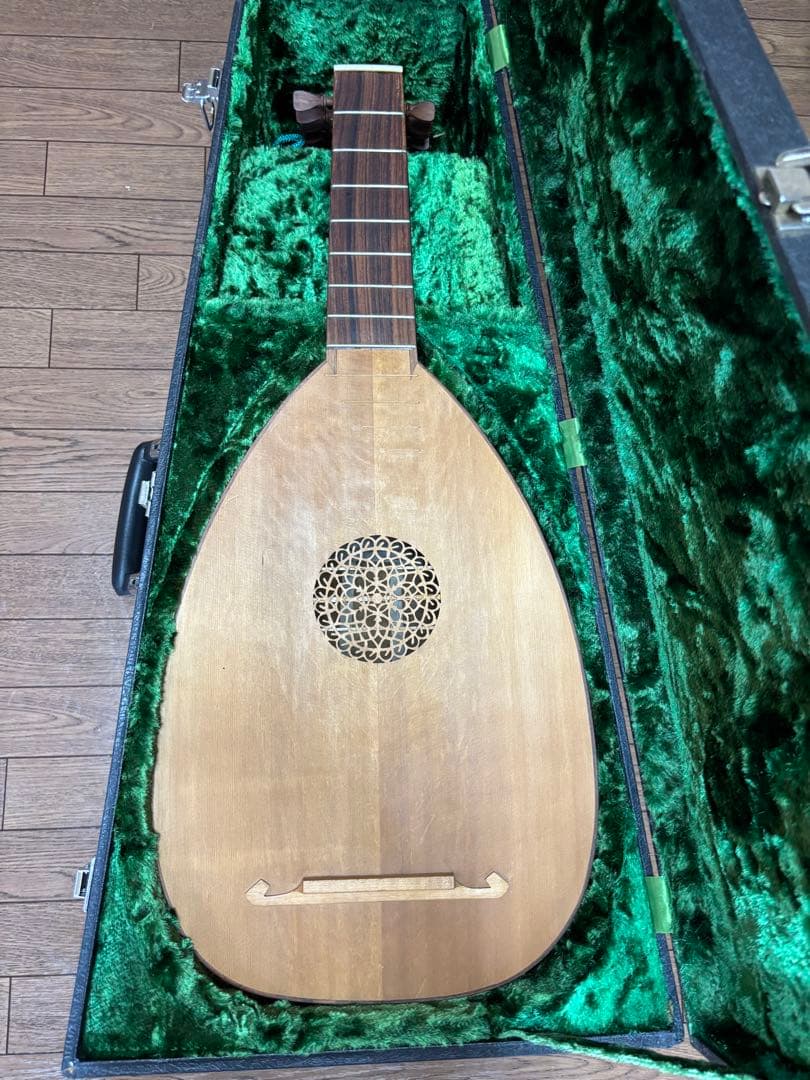 ルネサンス リュート 8コース 13弦