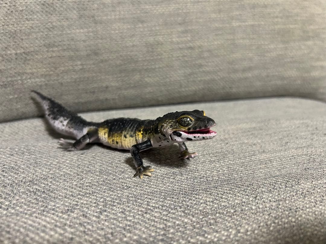 【爬虫類】アオジタトカゲ他　リアルフィギュアセット