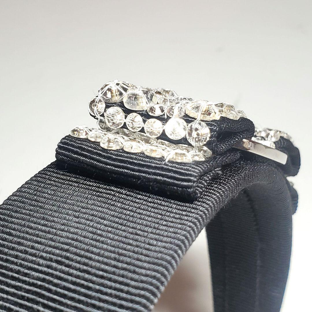 【極美品】フェラガモ カチューシャブラックビジュー h012