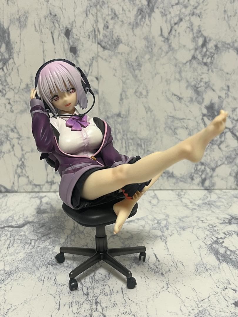 SSSS.GRIDMAN 新条アカネ GRIDMANギャルズ フィギュア - メルカリ