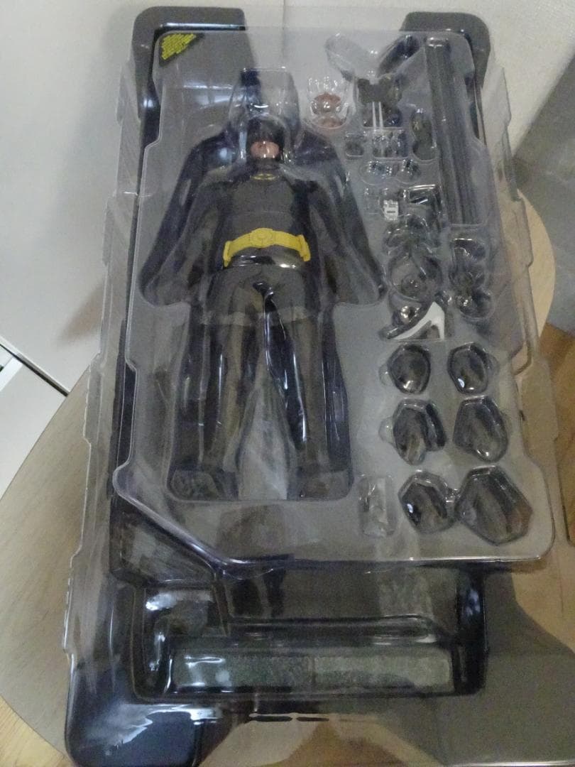 ホットトイズ バットマン 1/6 フィギュア DX 2.0 MMS693 ホットトイズ