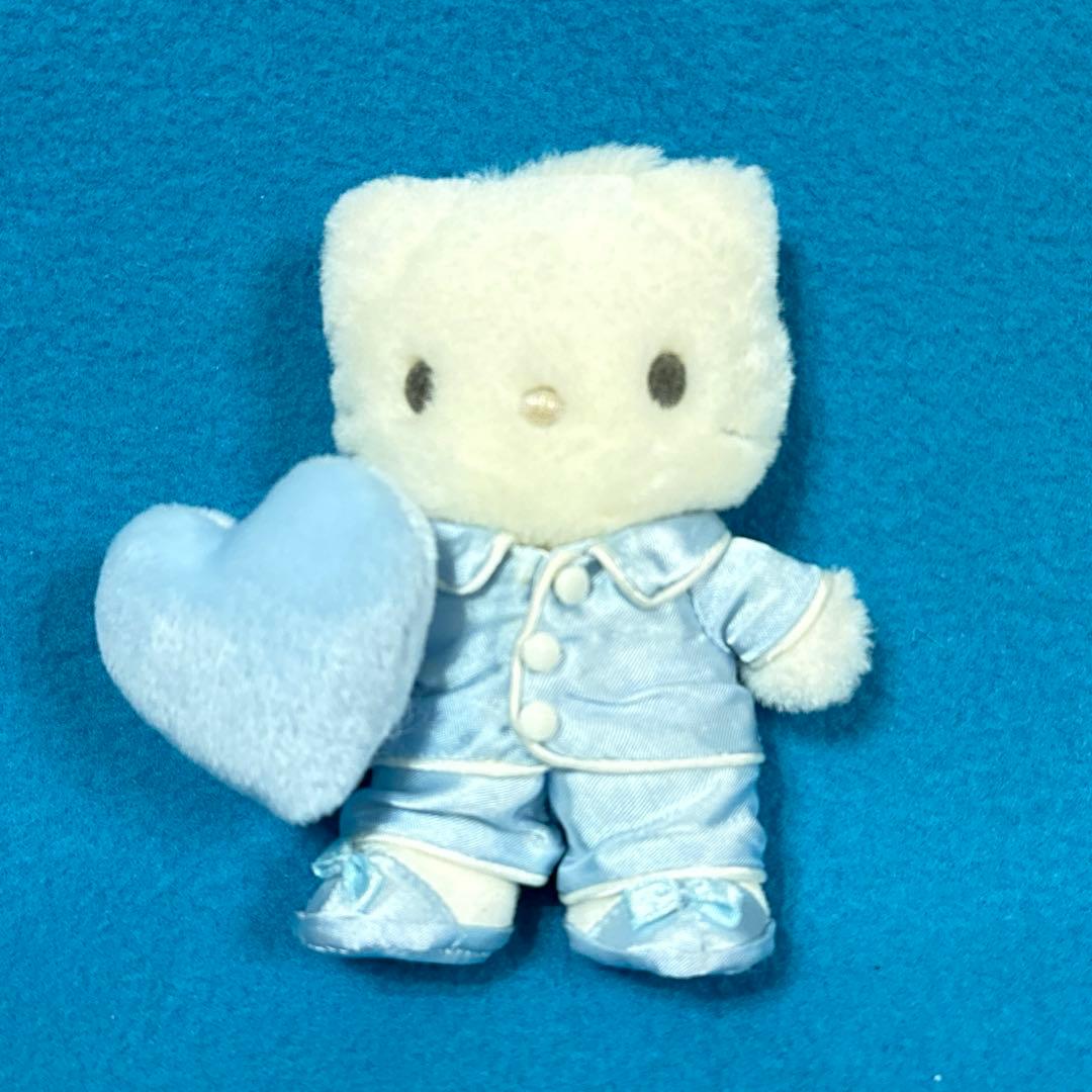 激レア☆vivitix限定☆キティ＆ダニエル☆マンスリーマスコット2002☆1月