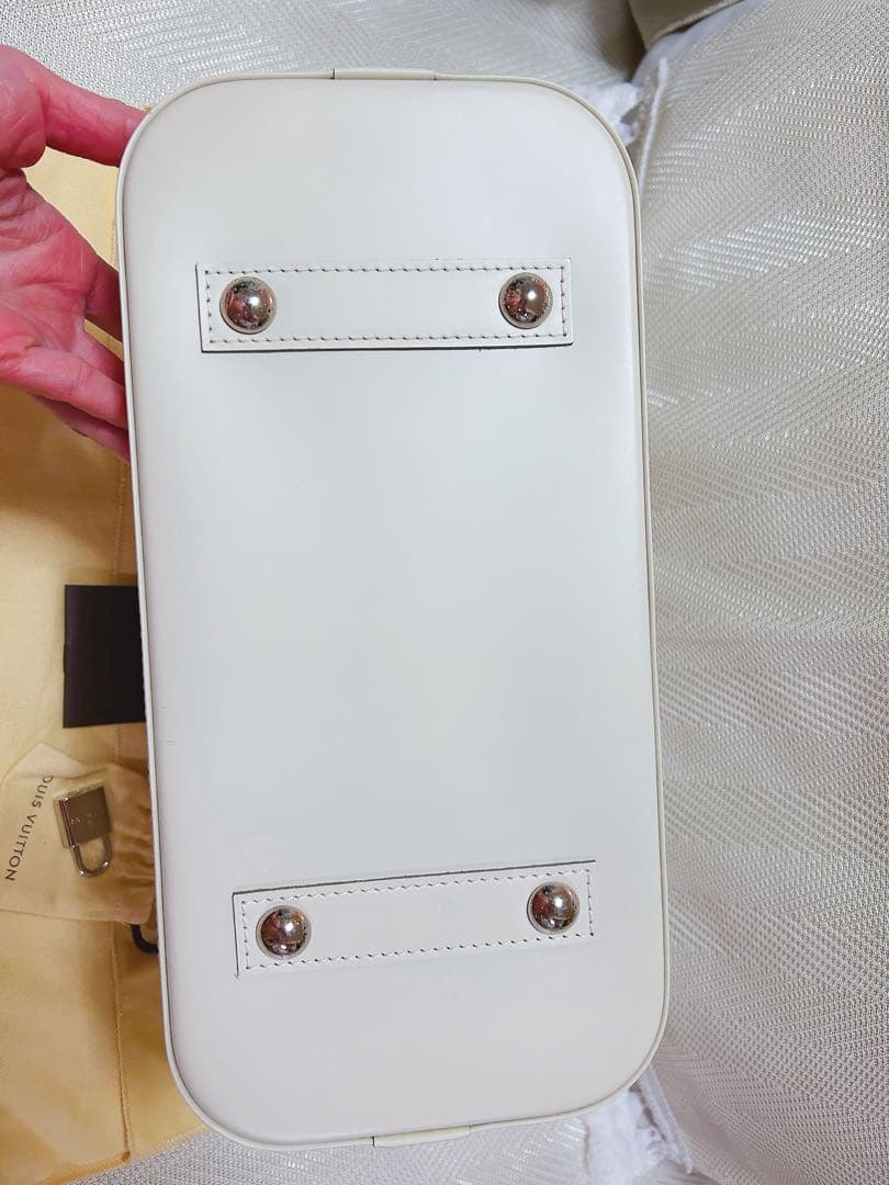 超美品LOUIS VUITTON ルイヴィトン エピアルマPMハンドバッグ