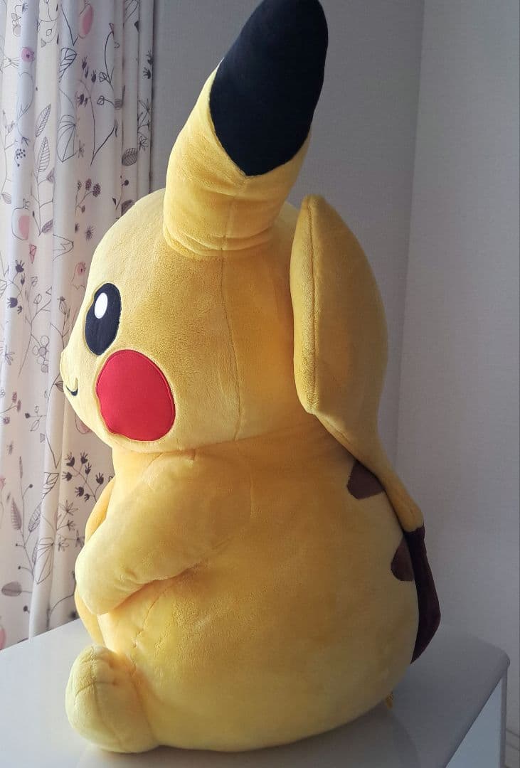 【ポケモンセンターオリジナル商品】2015年 ピカチュウ ぬいぐるみ 特大