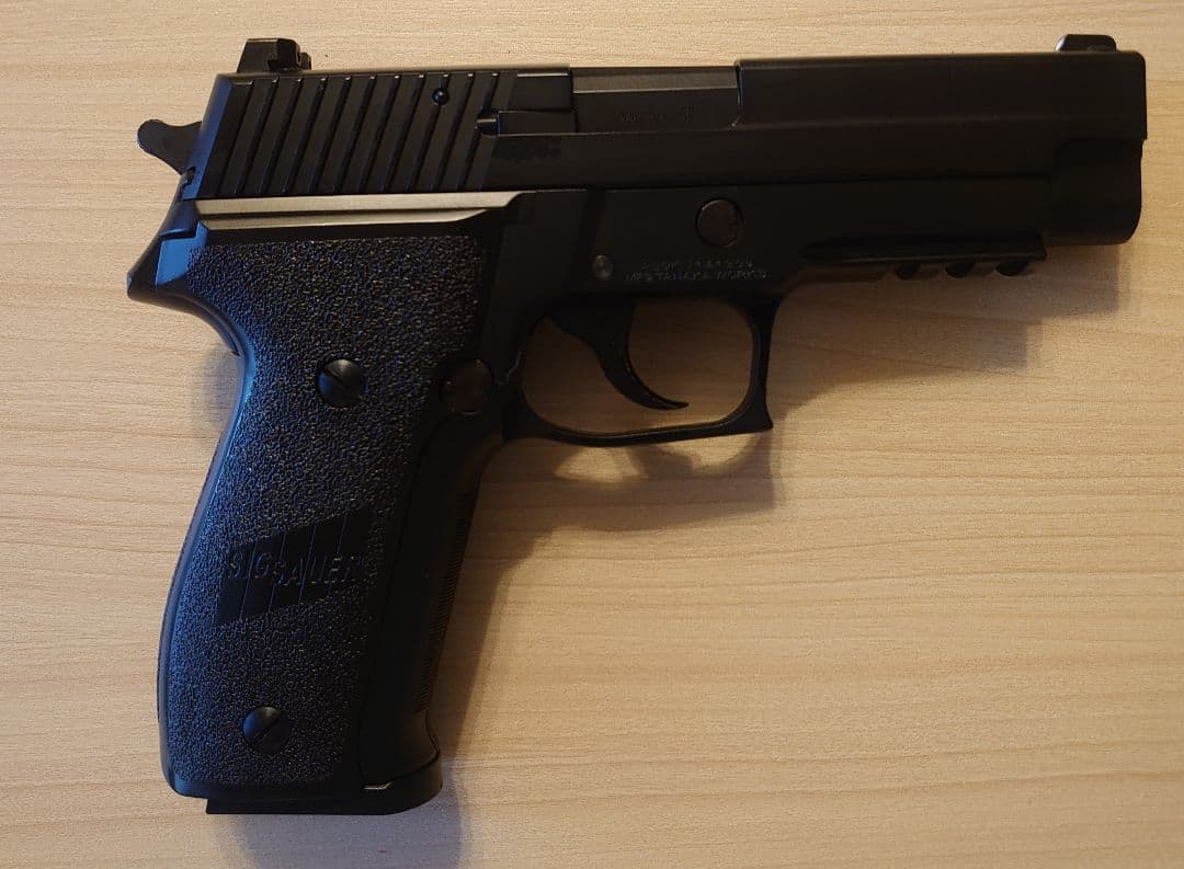 タナカワークス　sig sauer railed frame p226