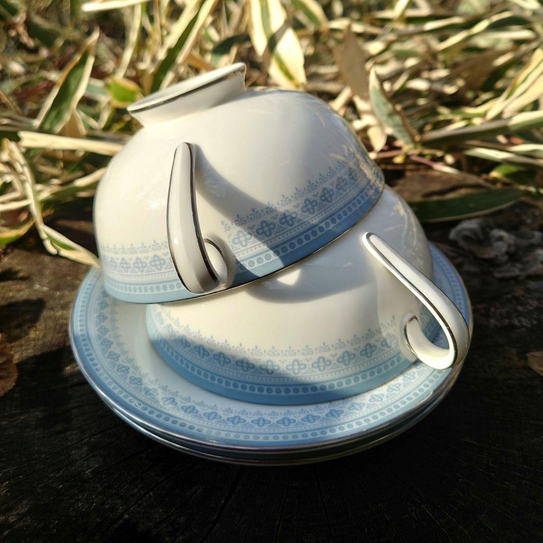 オールドロイヤルドルトン　1973年イギリス製　ボーンチャイナ　スープカップ２客