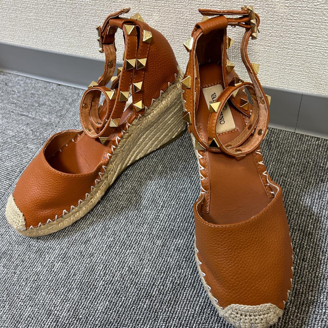 ヴァレンティノ　ロックスタッズ　エスパドリーユ　ウェッジソール　サンダル