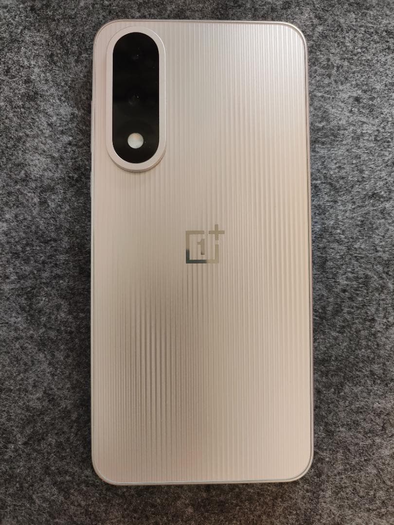 OnePlus Ace 5 ultra 12GB/256GB チタニウム