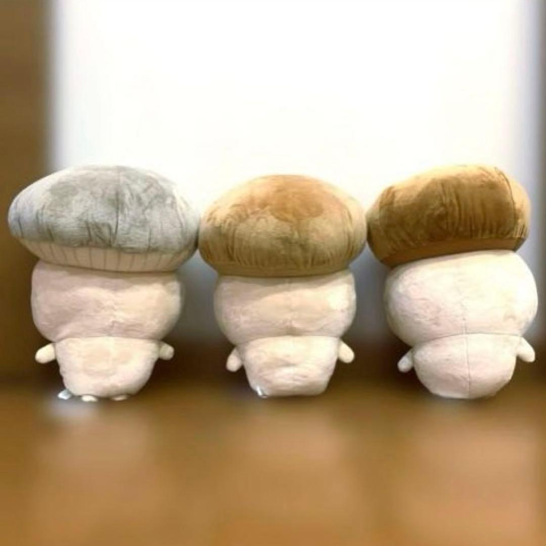 ちいかわ きのこ着ぐるみ　BIGぬいぐるみ　ちいかわ　ハチワレ　うさぎ　３体