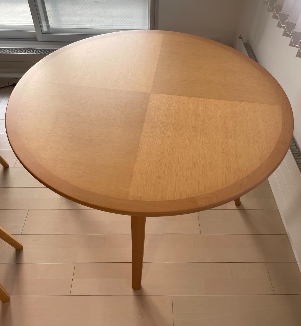 旭川家具 カンディハウス ルントオム（木製丸テーブル）