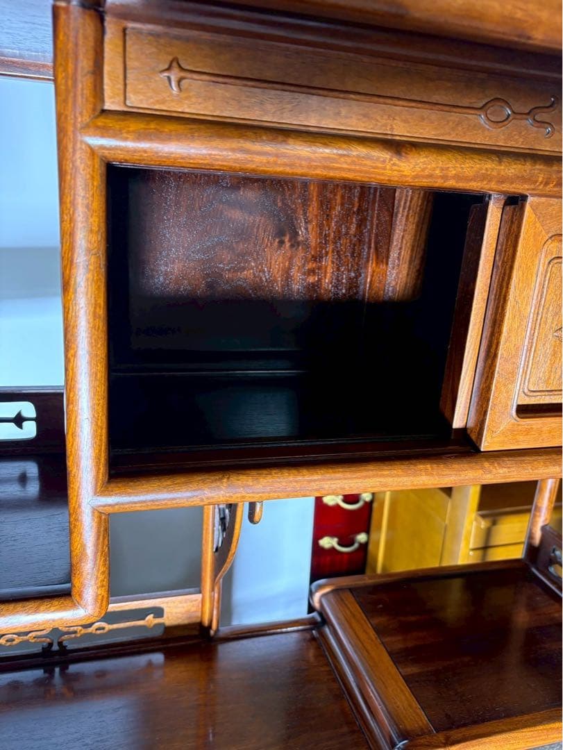 最高級 和家具 茶箪笥 飾り棚 彫刻入り 紫檀調 W90×H105cm