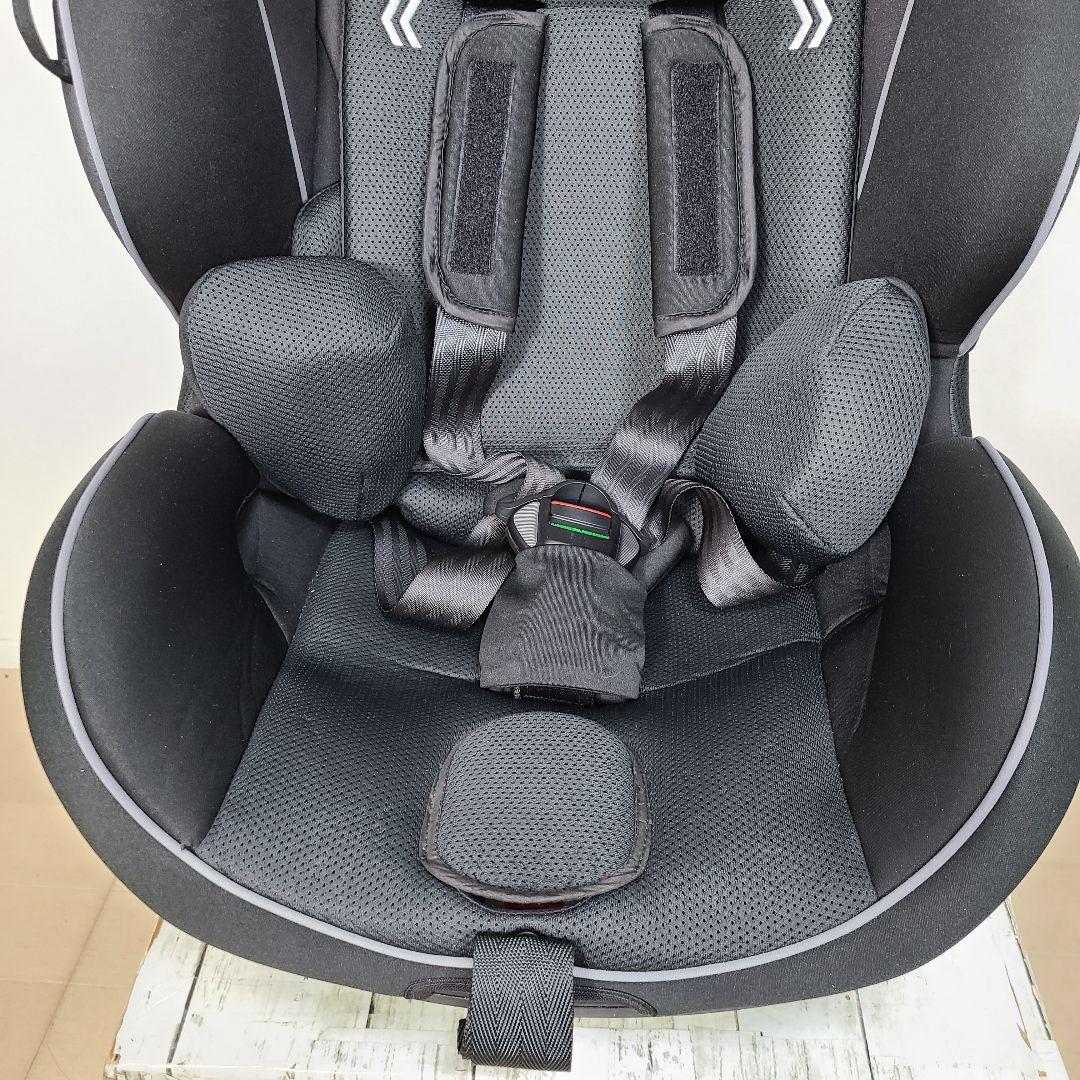 g*u様 美品 Aprica フォームフィット　チャイルドシート　ジュニアシート