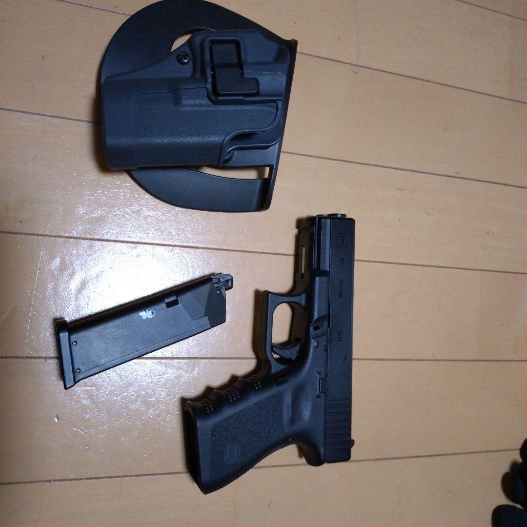 マルイ製　Glock 19 ガスガン ホルスター付き