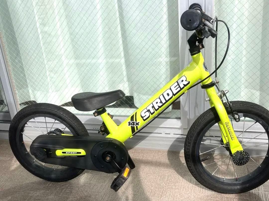 STRIDER ストライダー 14x ライムイエロー 付属品あり
