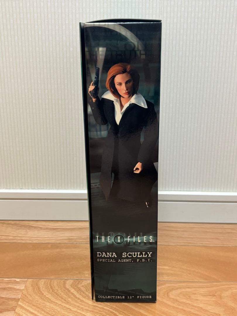 サイドショウ 1/6 Xファイル ダナ・スカリー フィギュア 未開封
