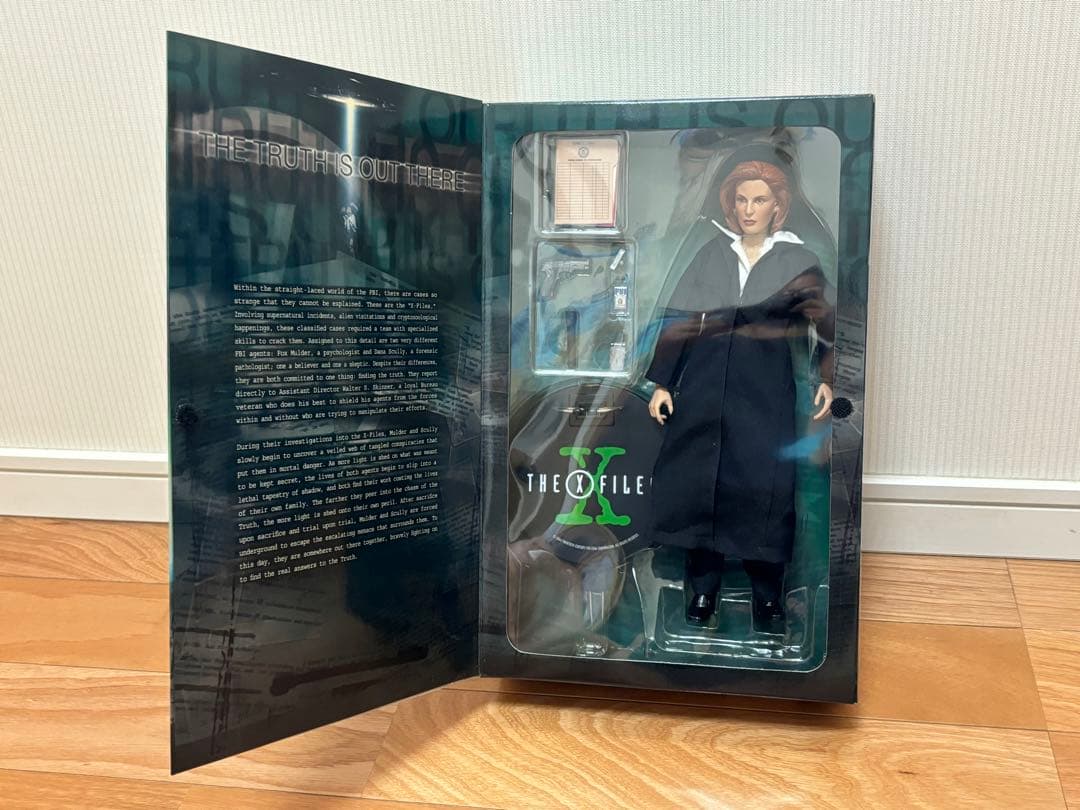 サイドショウ 1/6 Xファイル ダナ・スカリー フィギュア 未開封