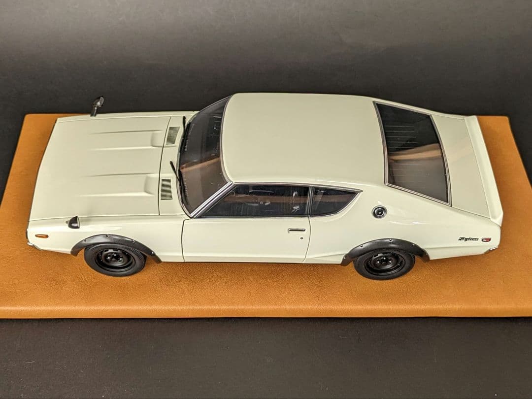 オートアート 1/18 日産 スカイライン 2000 GT-R KPGC110