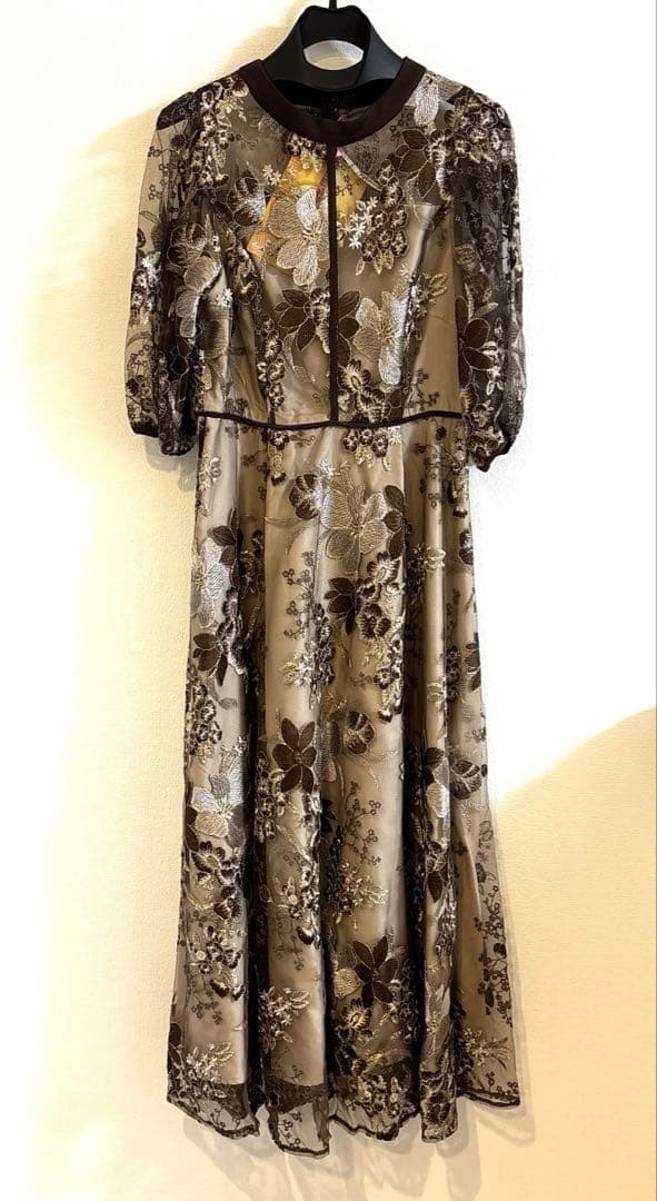 Dorry Doll フラワーエンブロイダリードレス　ブラウン　Ｍサイズ