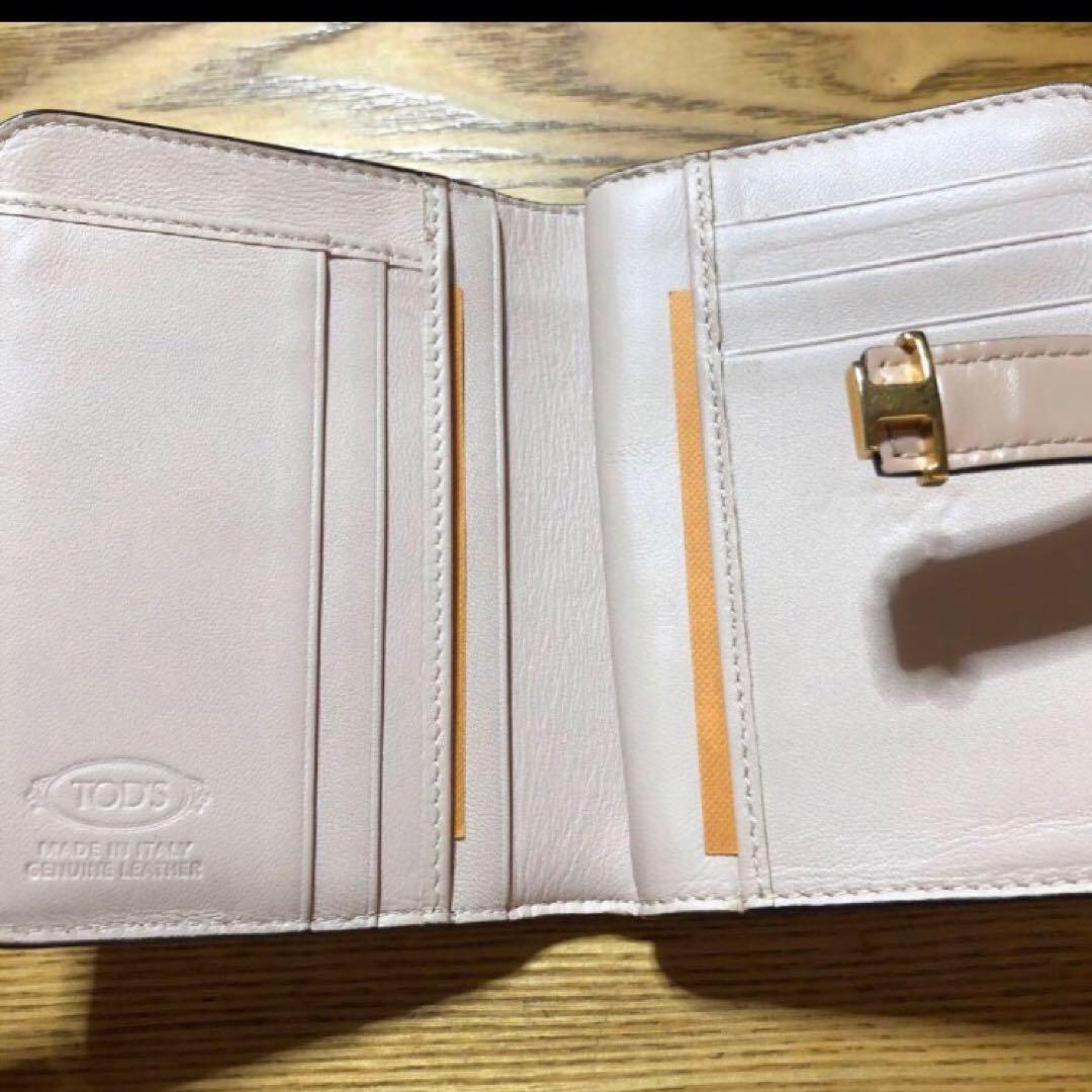 TOD'S 二つ折り財布 ライトピンクTOD'S（トッズ） 財布 三つ折り 長