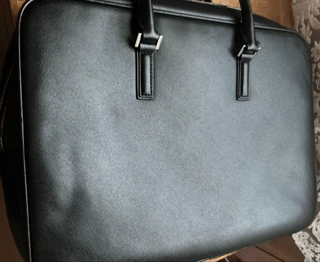 レザー ビジネスバッグ 黒　aucentic