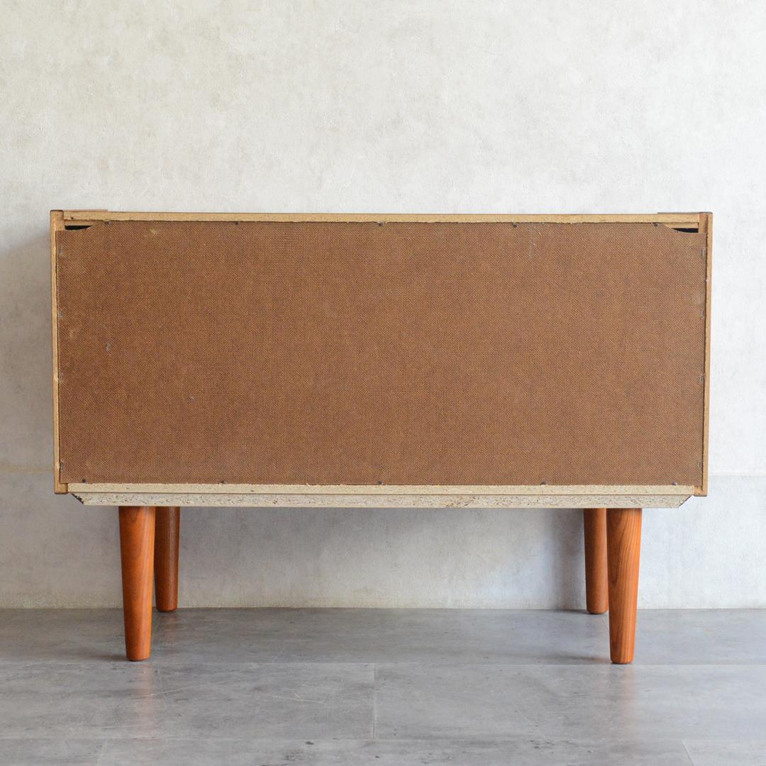 デンマーク 北欧ヴィンテージ チーク ガラスキャビネット 北欧家具