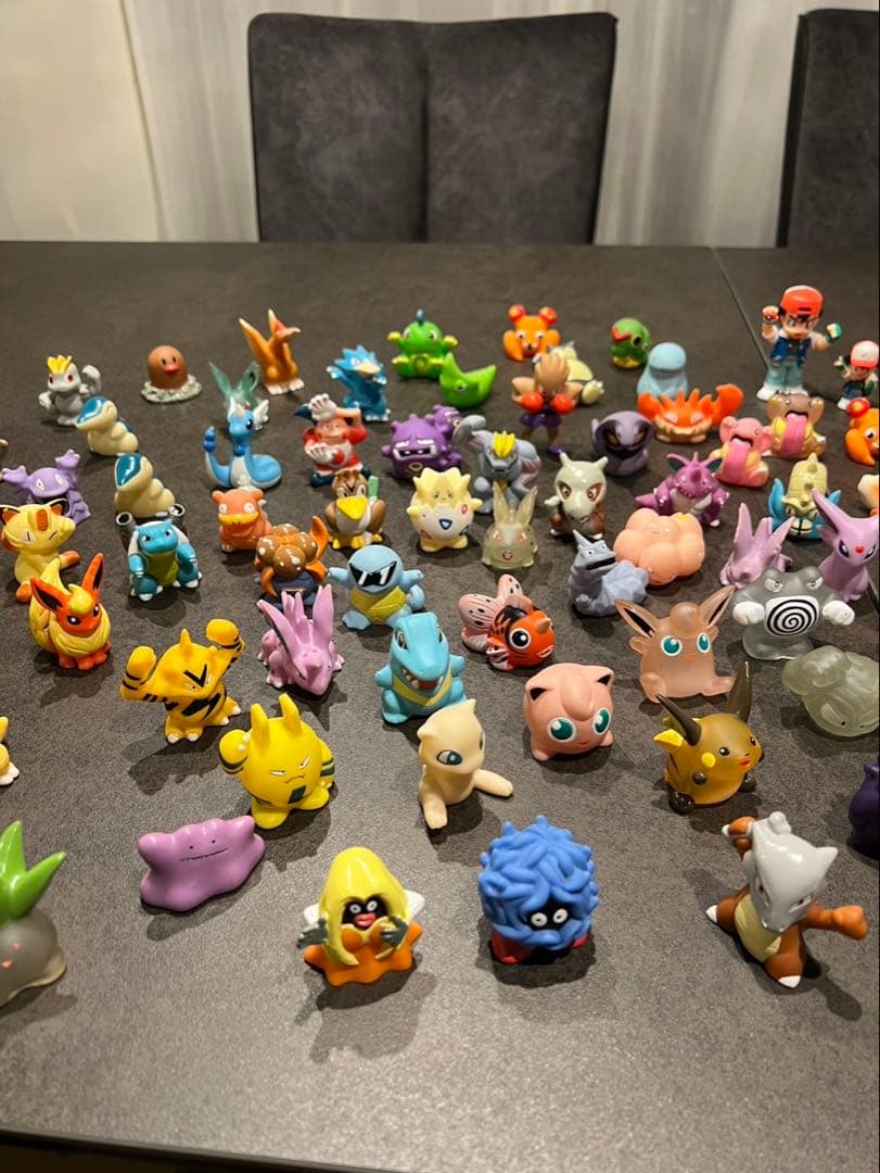 ポケモン指人形　112体