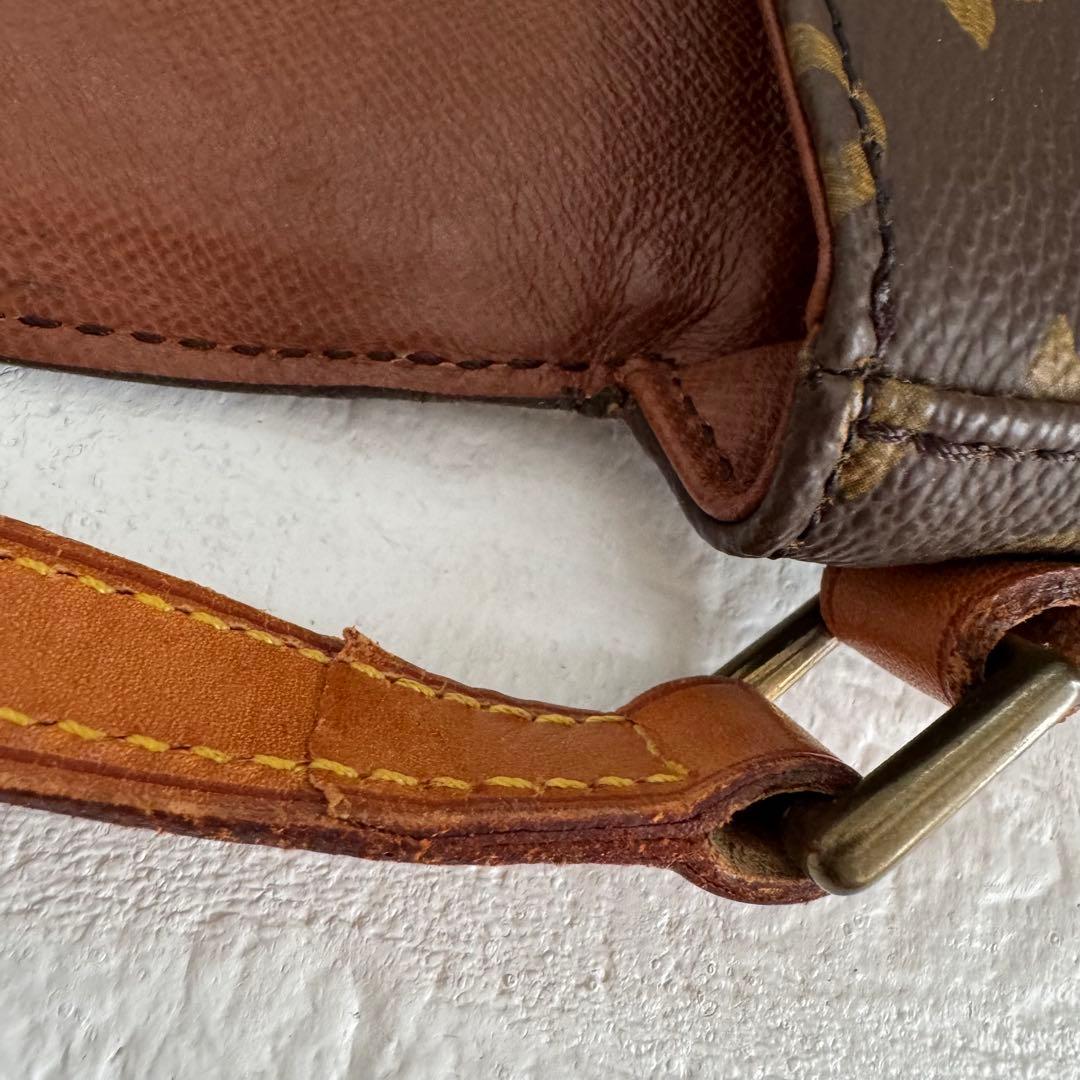 美品♡ルイヴィトンLOUIS VUITTONモノグラムシャンティショルダーバッグ