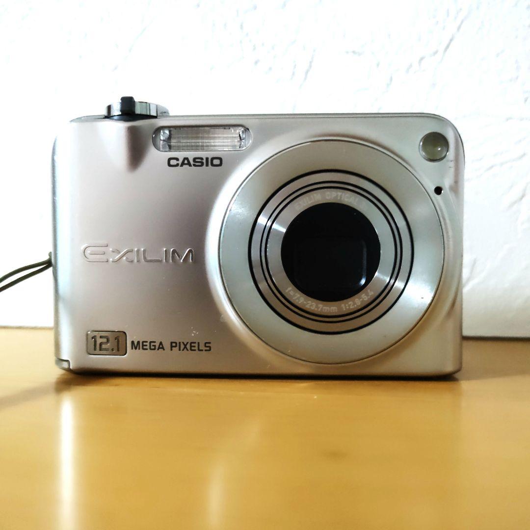 CASIO EXILIM 12.1メガピクセル コンパクトデジタルカメラ - メルカリ