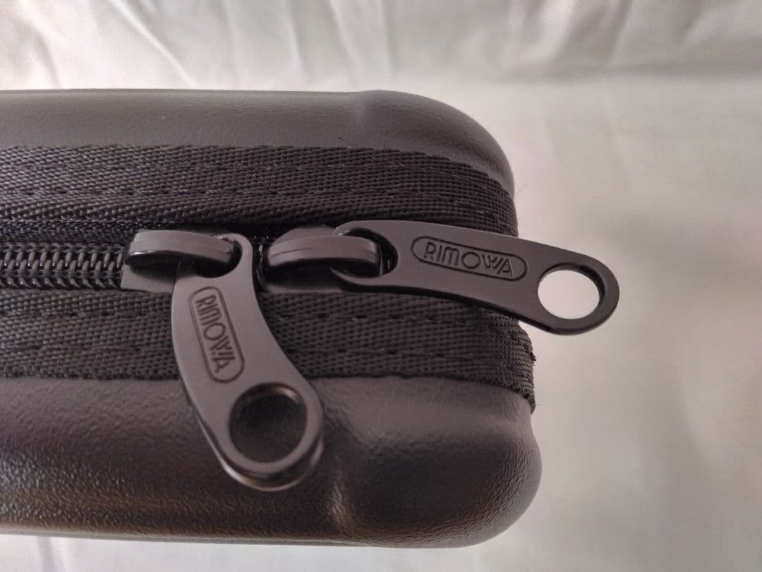 RIMOWA ANA アメニティ ポ チ マットブラック 黒 艶消し ビジネス