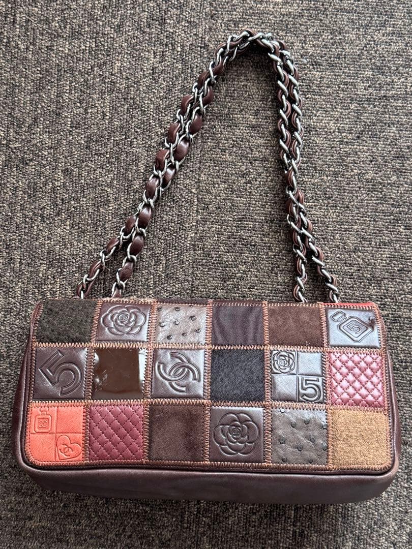 CHANEL パッチワーク ショルダーバッグ