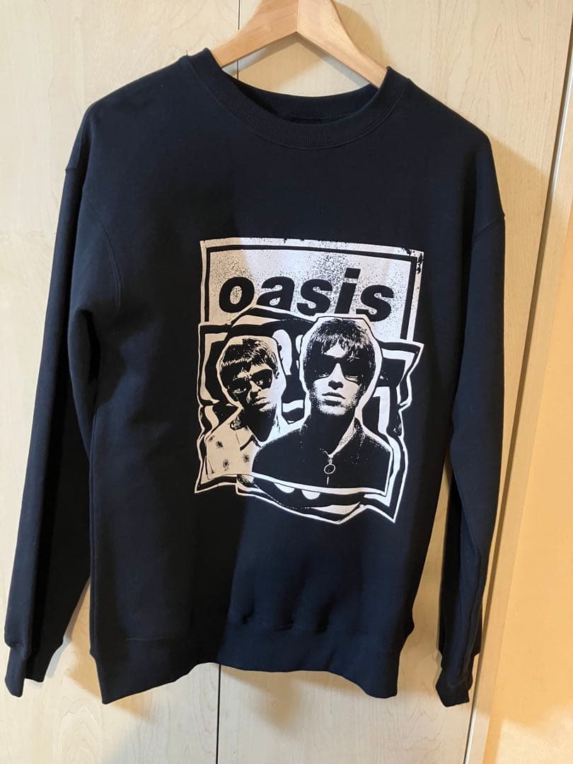 オアシス 公式［M］スウェット Paper Cut Out Photo - メルカリ