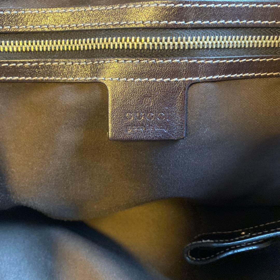 GUCCI グッチ　キャンバス 137621