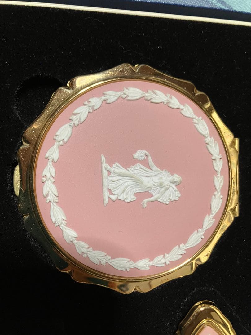 ウェジウッド　ストラットン　コンパクトミラー　リップスティックホルダー