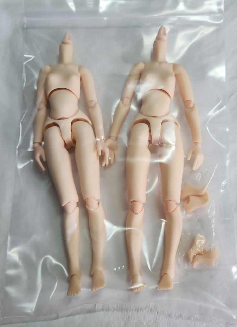 アゾン 1/6「素体ピュアニーモ2 エモーション S 女の子(ホワイト)」×2体