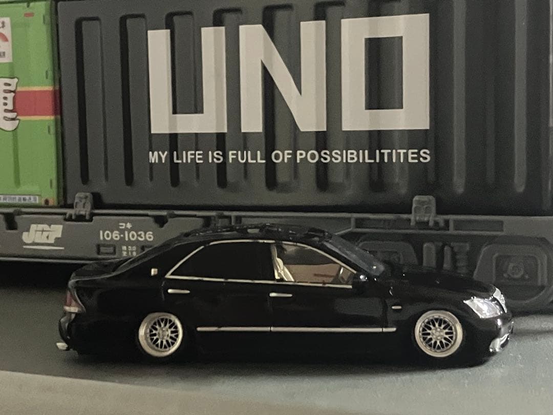 トヨタ　クラウン　改造　1/64 ミニカー