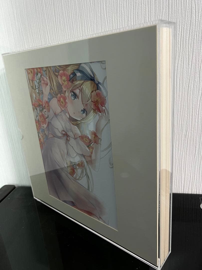 イラストレーターみこ氏直筆サイン入りアクリルボード&more