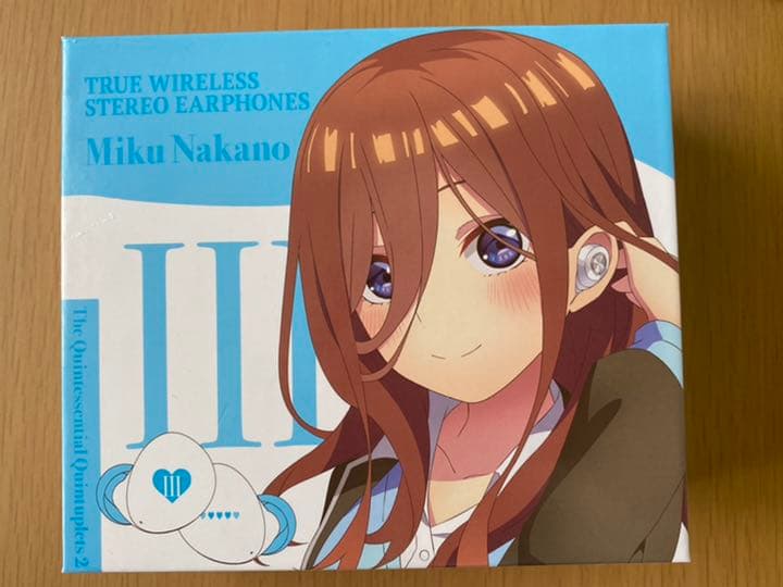 コレクション 五等分の花嫁 ワイヤレスイヤホン 三玖