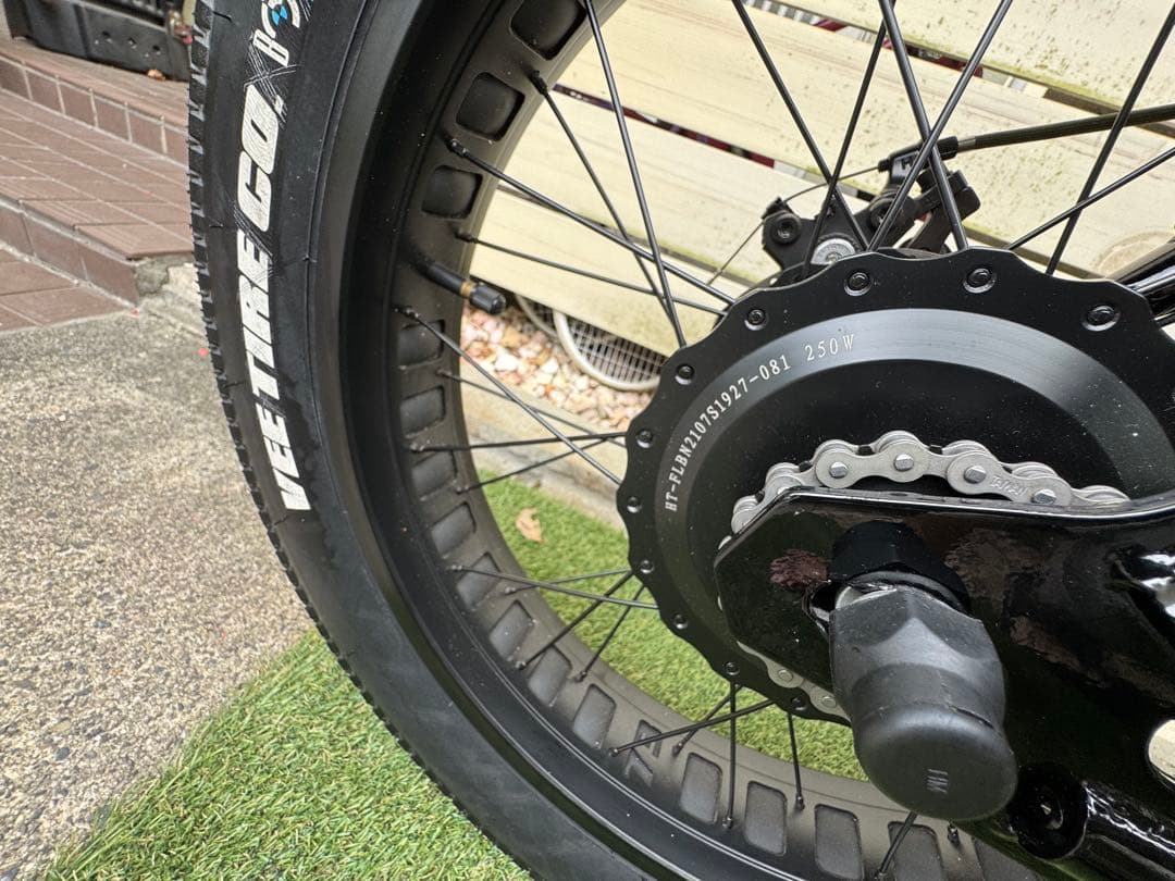 美品SUPER73 ZG MAD BOLT GARAGE特別仕様車