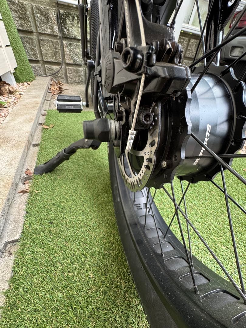 美品SUPER73 ZG MAD BOLT GARAGE特別仕様車