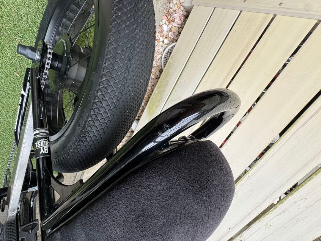 美品SUPER73 ZG MAD BOLT GARAGE特別仕様車