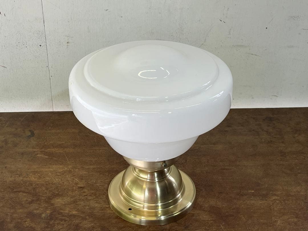 次*丸様 「デッドストック」ガラスシェードの照明器具 レトロ天井照明