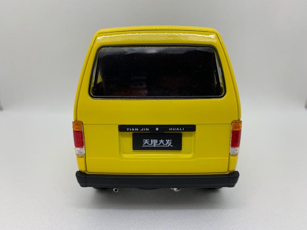 1/18 ダイハツ 天津 DAIHATSU TJ110 Classics 黄色